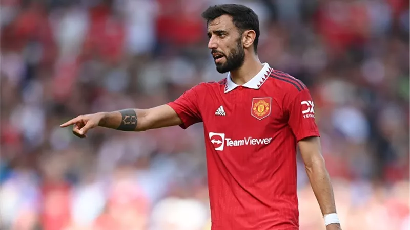 ناد سعودي يرصد 100 مليون يورو للتعاقد مع فيرنانديز