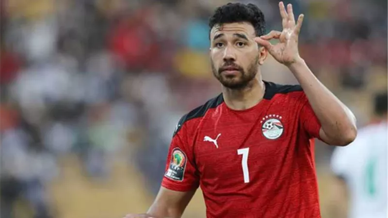 انضمام النني و تريزيجيه و حامد وشريف لمعسكر منتخب مصر