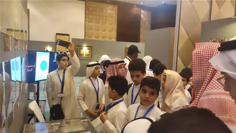 إقبال كبير على جناح «البحوث الإسلامية» بمعرض «في صحف مكرمة»