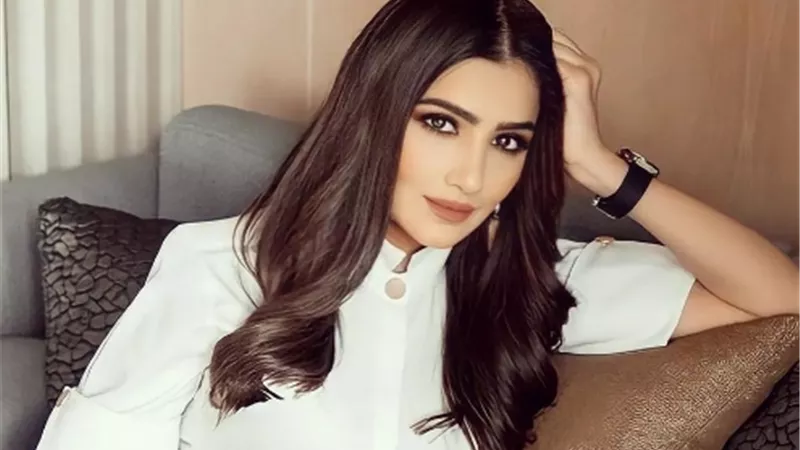 مى عمر تكشف سر ضياع الفرص التى تعرض عليها