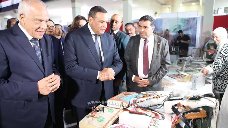 وزير التنمية المحلية يفتتح مهرجان الجيزة للتمور بنادي الزراعيين