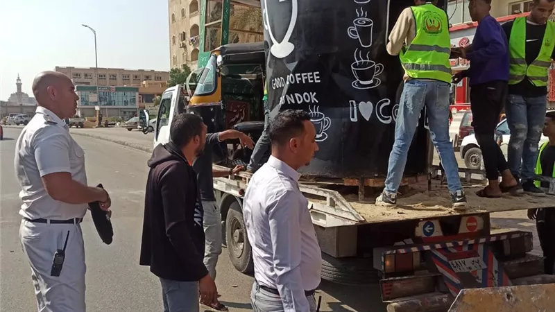 جهاز 6 أكتوبر يواصل حملاته لإزالة الإشغالات والقضاء على العشوائية