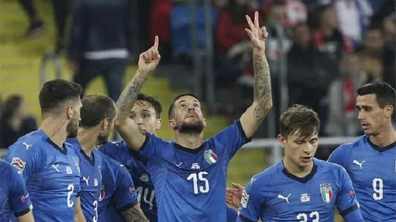 استدعاء قائد فيورنتينا لقائمة إيطاليا لتعويض الغيابات