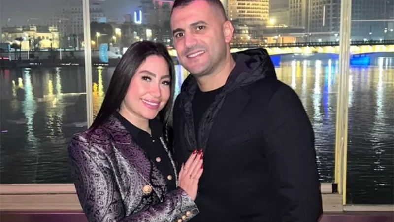 رجل الأعمال هشام ربيع يعلن انفصاله رسميا عن المطربة بوسي: أعيش حياة هادئة مع أم أولادي
