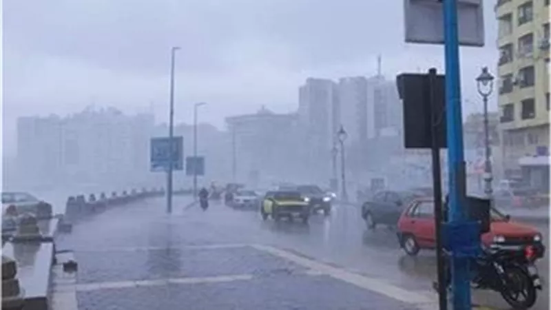 تحذيرمن الأرصاد بشأن التقلبات الجوية الأمطار خلال الساعات المقبلة
