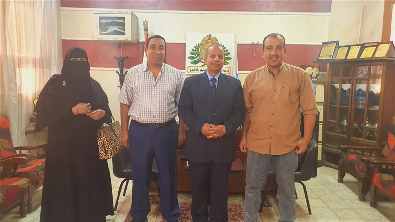 وكيل وزارة التعليم بالأقصر يلتقى ممثلى مسابقة سماف بالوزارة