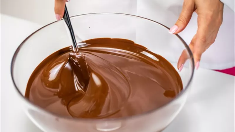 اسهل طريقة لعمل صوص الشيكولاته فى دقائق