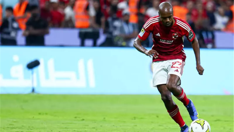 كولر يتمسك ببقاء بيرسي تاو مع الاهلى