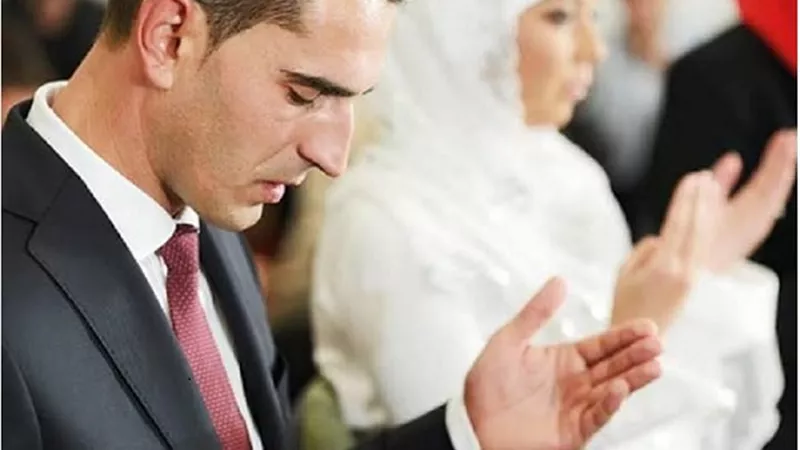 هذا هو موقف الشرع من اشتراط الفحص الطبى للمقبلين على الزواج