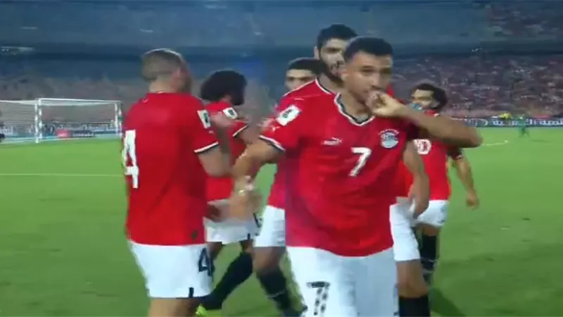 تريزيجيه يسجل الهدف السادس للفراعنة أمام جيبوتى.. فيديو