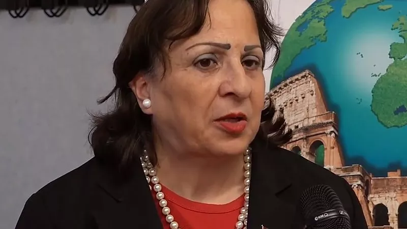 وزيرة الصحة الفلسطينية: إسرائيل جددت اقتحام الشفاء
