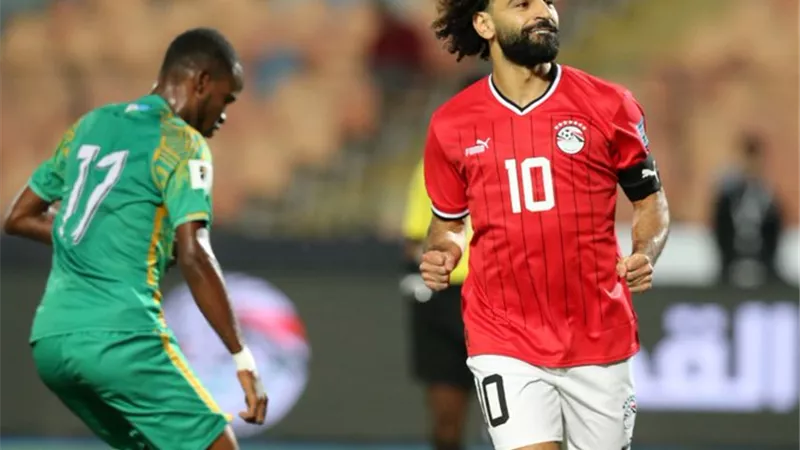 ديلي ميل : ما فعله محمد صلاح مع لاعب جيبوتي مفاجأة مذهلة .. فيديو