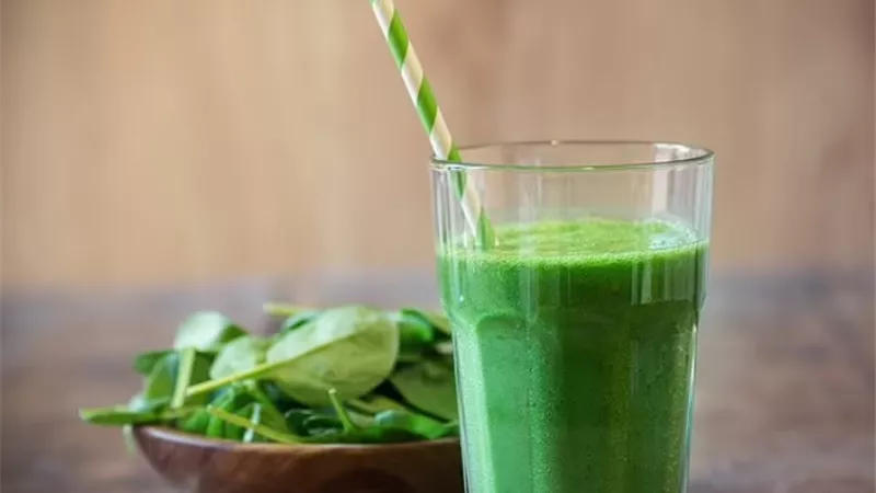 خبيرة تغذية تنصح بمزيج فعال يعالج الامساك