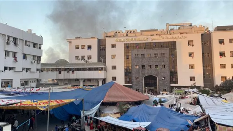 الجيش الاسرائيلى يطلب إخلاء مجمع الشفاء خلال ساعة
