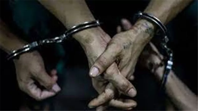 حبس 3 عاطلين بتهمة الشروع في قتل مواطن ببولاق الدكرور