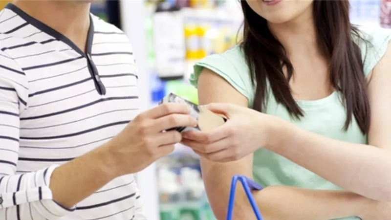 7 نصائح للتعامل مع الزوج الحريص