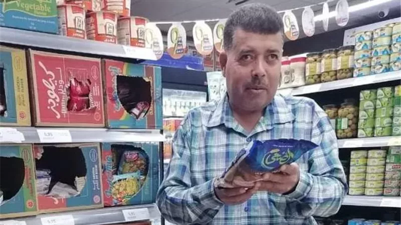 متابعه مستمره لمنافذ السلع بالقري والاحياء بمطاى
