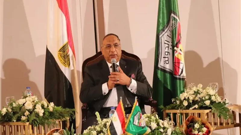 رئيس 