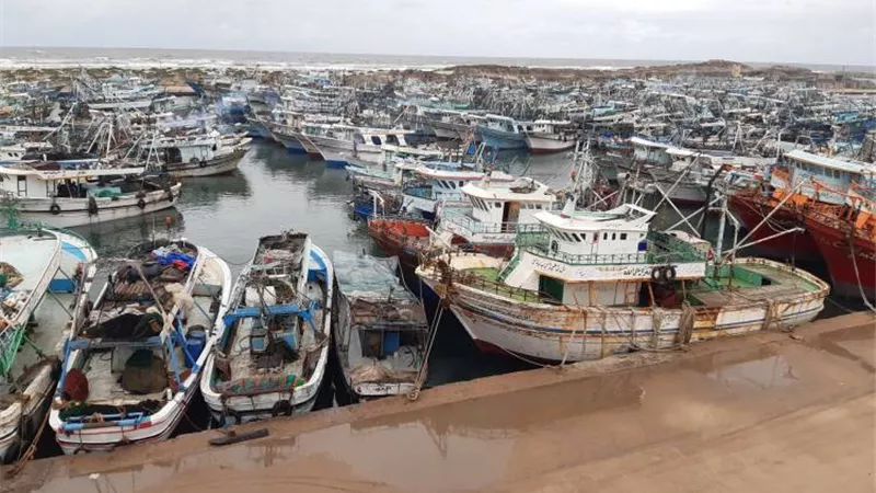 إغلاق ميناء الصيد البحري ببرج البرلس لسوء الأحوال الجوية