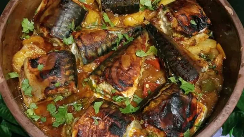 طاجن السمك مع البطاطس