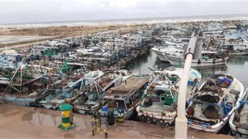 محافظة كفرالشيخ تهيب بالمواطنين بعدم القيام بأي أنشطة بحرية