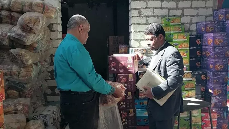 طرح ألف كرتونة غذائية مدعمة وتحرير 8 محاضر مخالفة بـ4 مراكز