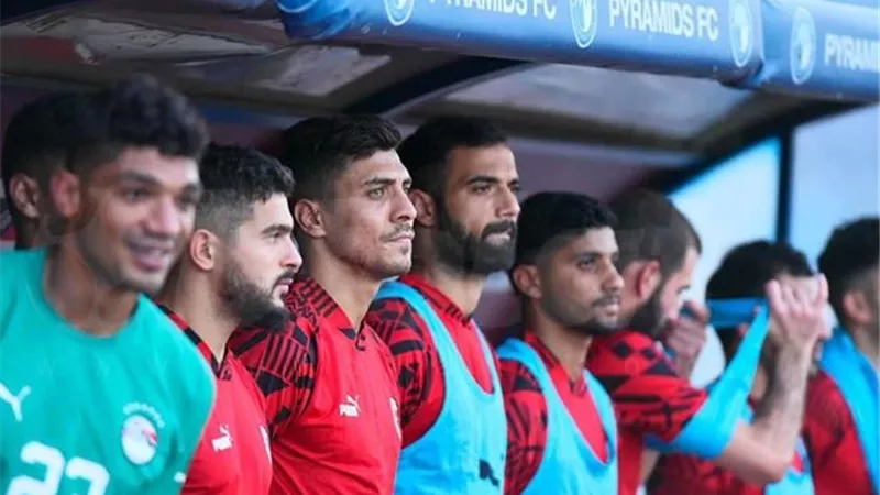 بدلاء منتخب مصر أمام سيراليون الليلة.. فتحى ومرموش الأبرز