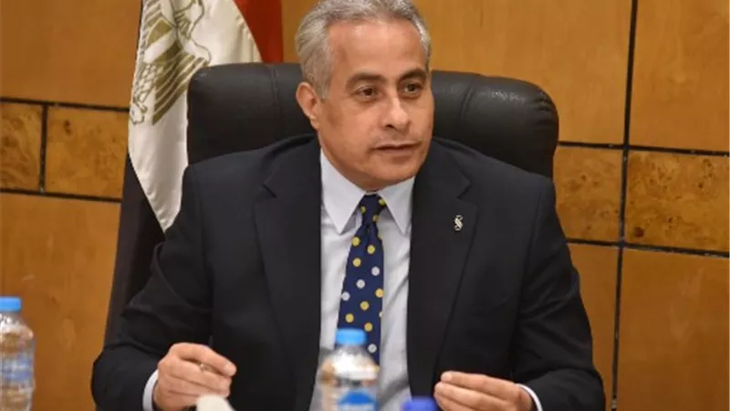 شحاتة: حريصون على صدور قانون عمل يراعي مصالح كافة الأطراف