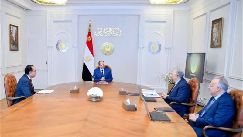 السيسي يتابع تطورات المشروعات القومية في قطاعي الزراعة والري