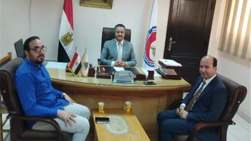 وكيل الصحة بالقليوبية يبحث الانتهاء من قوائم الانتظار في أقل وقت