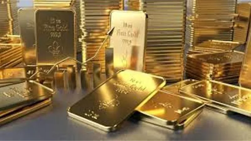 الذهب يرتفع بعد تراجع الدولار