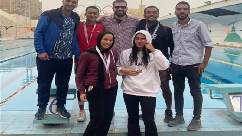 جامعة بنها تحصد 3 مراكز فى بطولة السباحة بالزعانف