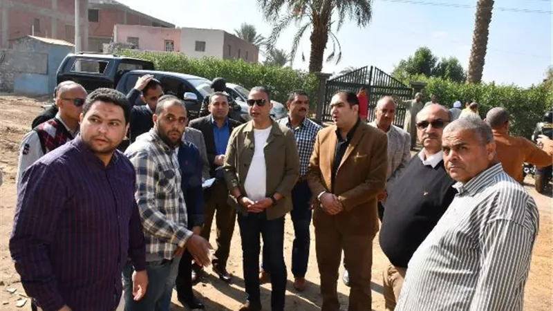 محافظ الفيوم .. يتفقد مشروعات 