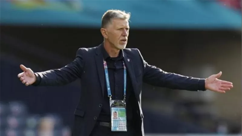 مدرب التشيك يستقيل من منصبه رغم التأهل لـ يورو 2024