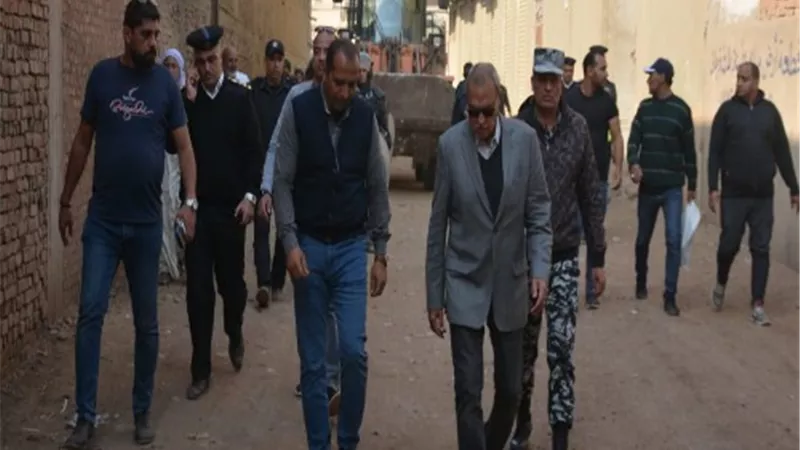 إزالة ١٥٠١ حالة بناء مخالف و تعدٍ على الأرض الزراعية بالقليوبية