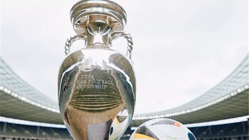 موعد قرعة دور المجموعات في يورو 2024 والقنوات الناقلة