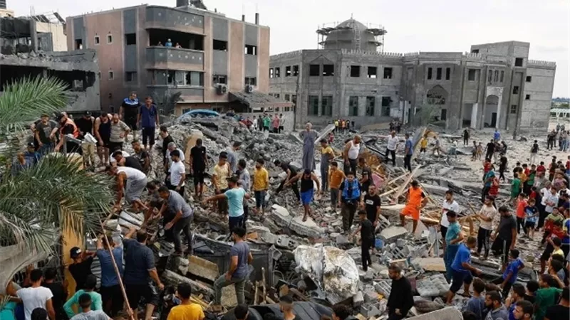بجهود مصرية وقطرية.. حركة المقاومة الفلسطينية تؤكد التوصل إلى صفقة تبادل أسرى وهدنة فى غزة