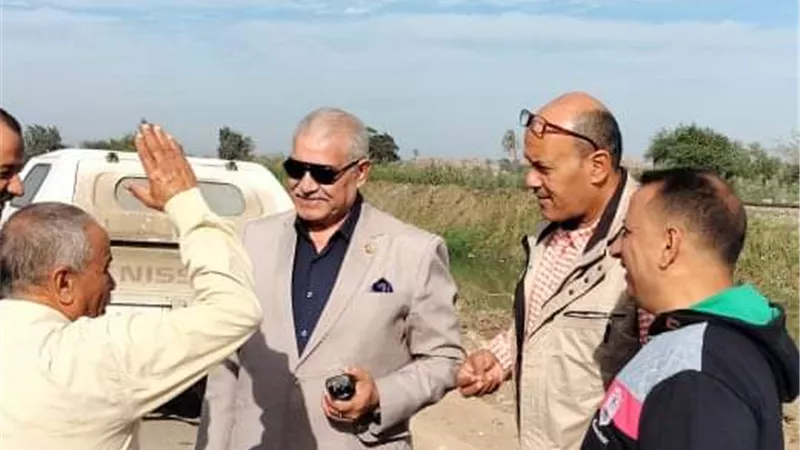 رئيس الزقازيق يتابع النظافة الشاملة لمداخل المدينةوالطرق الرئيسية