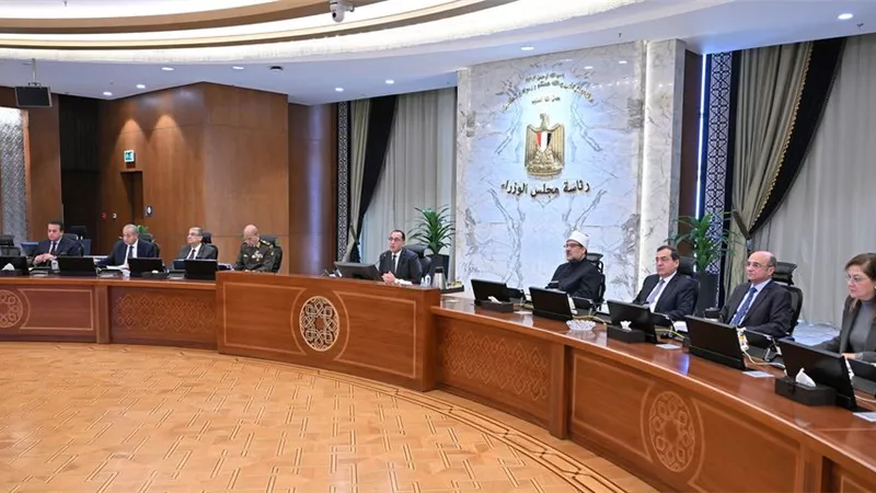 الحكومة توافق على إنشاء ميناء جاف بالمنطقة الصناعية في القنطرةشرق