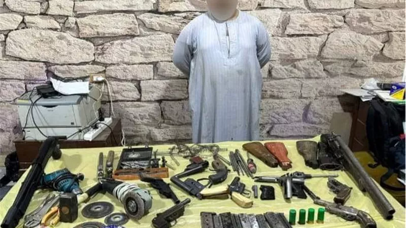 ضبط شخص حول منزله لورشة تصنيع أسلحة نارية بسوهاج
