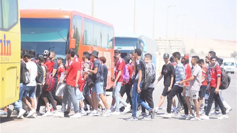 الأهلي يوفر حافلات مجانية لنقل جماهيره للإسكندرية لمساندة فريق السلة
