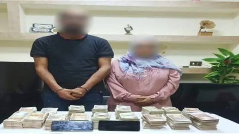 الحارس الخائن طمع في الأموال…سرقة مليون جنيه من سيارة ببنها