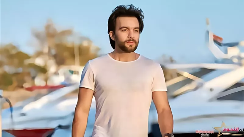 الموت يفجع الفنان شريف رمزى