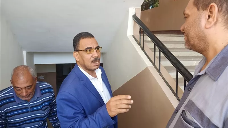 مدير عام تعليم قوص يتفقد مدرستى السلام والإعدادية بنات بجراجوس