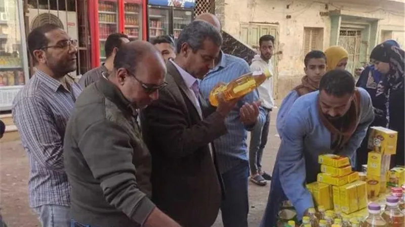 توزيع 68 ألف كرتونة غذائية مدعمة بالمنيا ضمن المبادرة الرئاسية