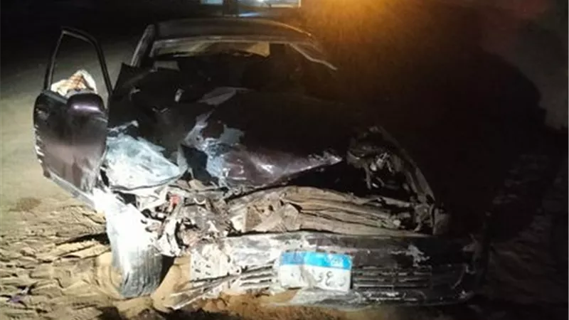 إصابة 4 أشخاص من أسرة واحدة في حادث بالإسماعيلية..صور