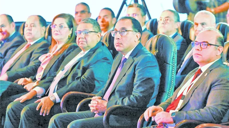 رئيس الوزراء : تبادل الخبرات لمواجهة تهديدات التكنولوجيا المالية
