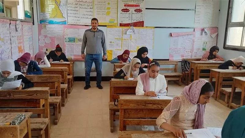 الأوراق المطلوبة للتقديم لامتحانات الشهادة الإعدادية منازل