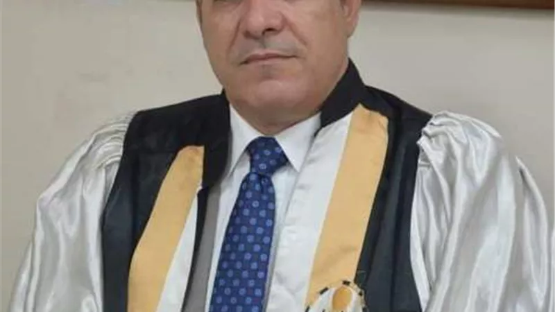 المنشاوي يصدر قراراً بتعيين الدكتور رجب محمد وكيلًا لكلية الحقوق