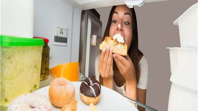 4 نصائح للتخلص من الرغبة في تناول الحلويات